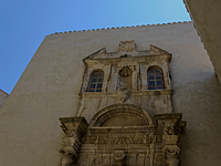 fontaines de France : Partie �lev�e du portail 