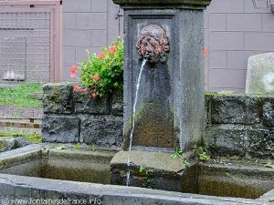 La Fontaine Place du Petit Mèze