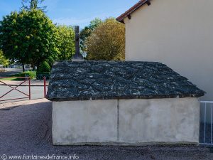 La Fontaine Route de Saint-Beauzire