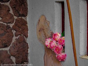 La Fontaine et Chapelle St-Aubin à Manson