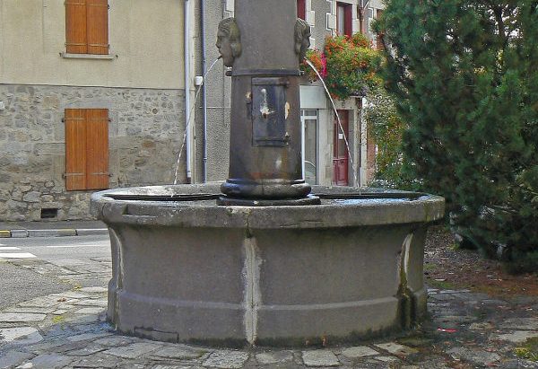 La Fontaine Place Joffre