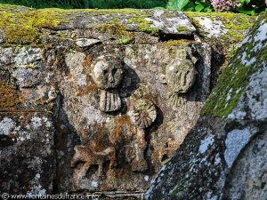 Visages humains, ostensoir.........