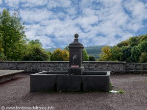 la Fontaine Avenue du Méandre