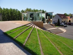 La Fontaine aux Miroirs