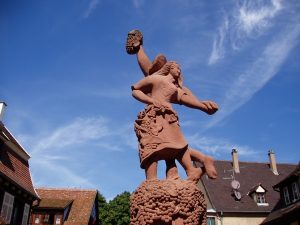 La Fontaine Place du Lieutenant Dutilh