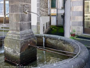 La Fontaine Place de la Fontaine