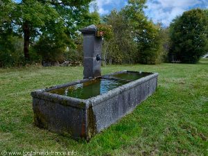 La Fontaine de 1923 du Petit Chambois