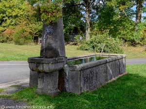 La Fontaine route de Bannières
