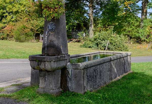 La Fontaine route de Bannières