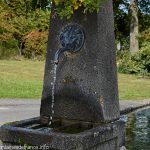 La Fontaine route de Bannières