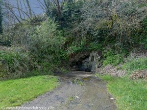 La Fontaine Saint-Yves