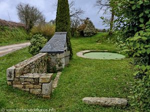La Fontaine et le Lavoir Saint-Trémeur