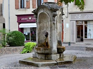 La Fontaine Place Pélisson