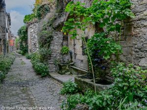 La Fontaine du XIIIème Siècle