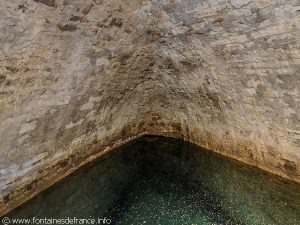 La Fontaine du XIIIème Siècle