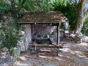 La Fontaine de Notre-Dame de la Drèche