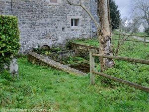 La Fontaine au Lait