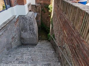 La Fontaine Lavoir de la Halle