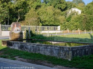 La Fontaine Route de Saint-Yorre