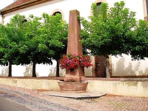 La Fontaine Place de l'Eglise