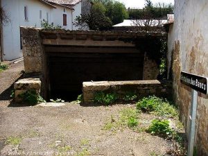 La Fontaine des Bancs
