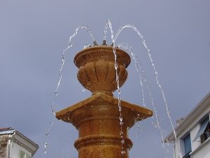 La Fontaine des Trois Pigeons