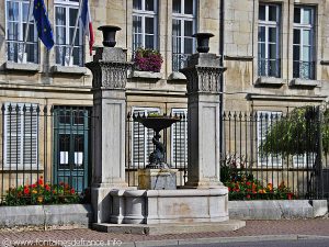 La Fontaine au Dauphin