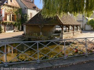 La Fontaine Lavoir du Bas