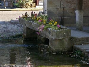 La Fontaine Lavoir du Bas