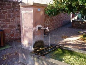 La Fontaine Place de la Liberté