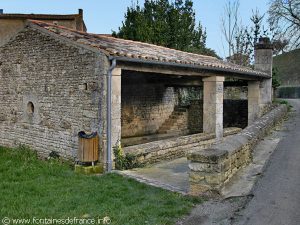 La Fontaine Lavoir du Moulin Neuf