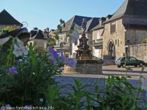 La Fontaine Place du Marcadial