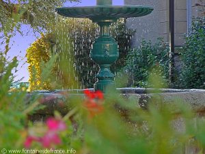 La Fontaine Place des Remparts