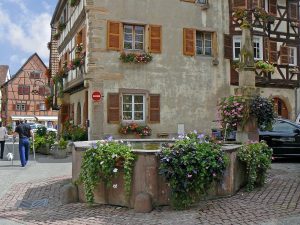 La Fontaine rue Monseigneur Stumpf