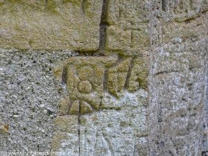 Inscriptions sur les murs de la Chapelle