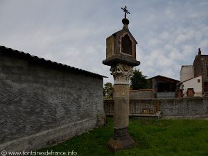 La Fontaine rue de la Fontaine