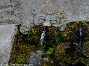 La Fontaine rue de la Fontaine