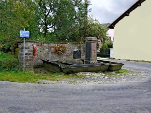 La Fontaine rue du Château