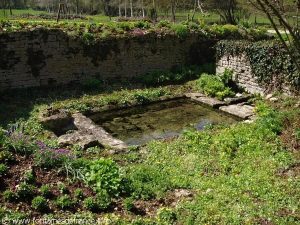 La Fontaine du Prieuré d'Isernais