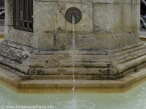La Fontaine Place Gambetta
