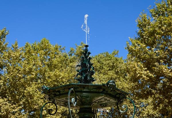 La Fontaine Place du Jourdain