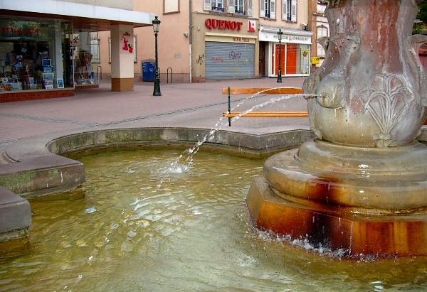 La Fontaine Grande Rue