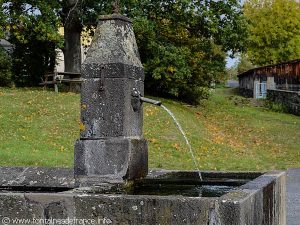 La Fontaine Place de l'Oche
