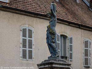 La Fontaine de la Nymphe à l'Amphore