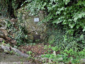 La Fontaine-Source du Théron