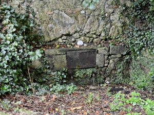 La Fontaine-Source du Théron