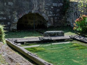 La Fontaine Lavoir du Bourg