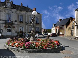 La Fontaine Place de la Mairie