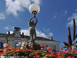 La Fontaine Place de la Mairie