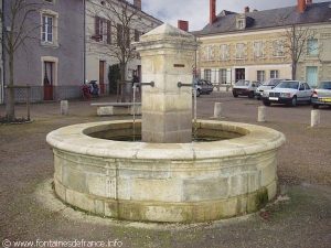 La Fontaine Place des Marronniers